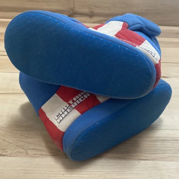 Marvel Captain America Boots Slippers Size M Boys. Size 7/8. - Picture 9 of 9